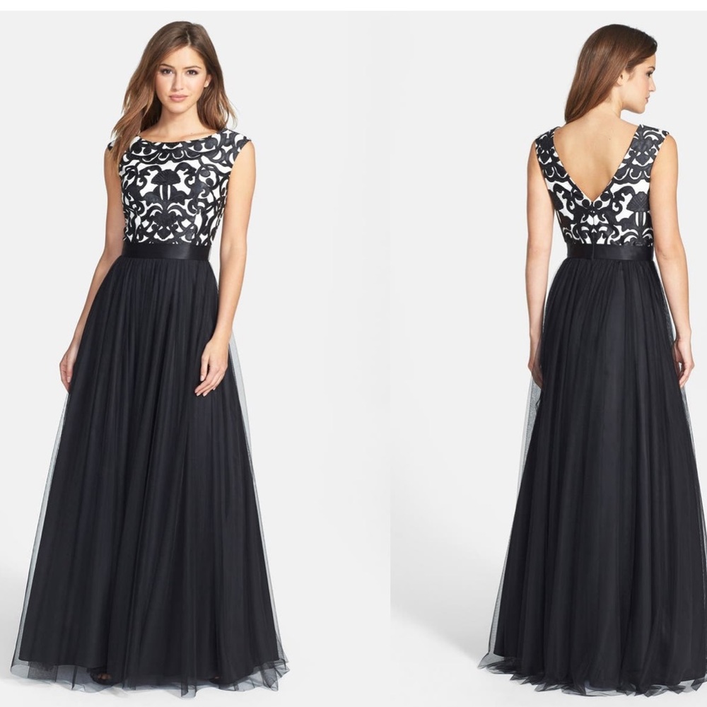 Aidan Mattox Embroidered Bodice Mesh Ballgown size 6 black and Ivory